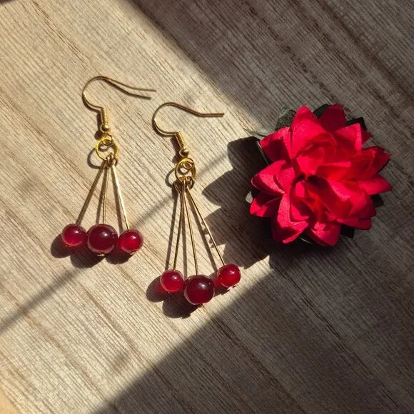 Handmade Triangular & Asymmetrical 3 Red Bead Earrings - Picture 1 of 4